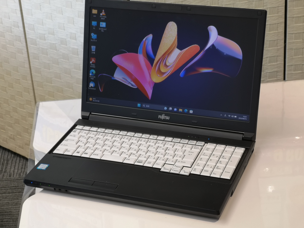 富士通 LIFEBOOK A577/SX | PC販売・修理 タスカル 亀戸店