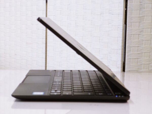 NEC LAVIE Note Mobile NM550/M - 画像 (3)