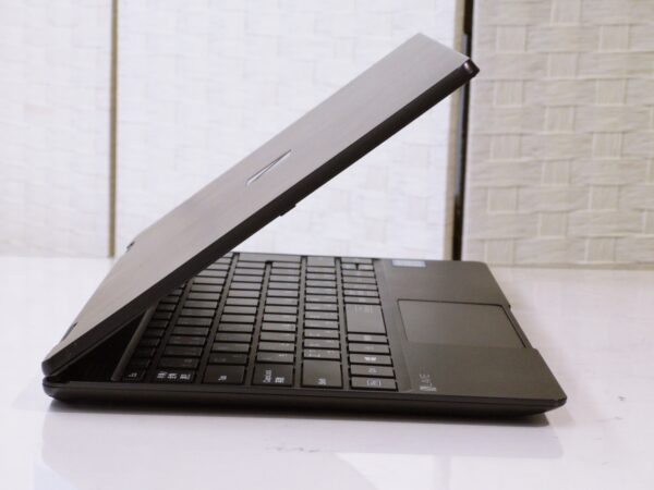 NEC LAVIE Note Mobile NM550/M - 画像 (4)
