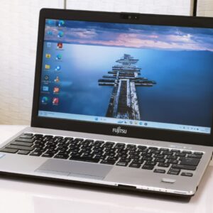 富士通 LIFEBOOK S936/M