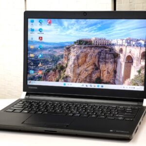 東芝 dynabook R73/D