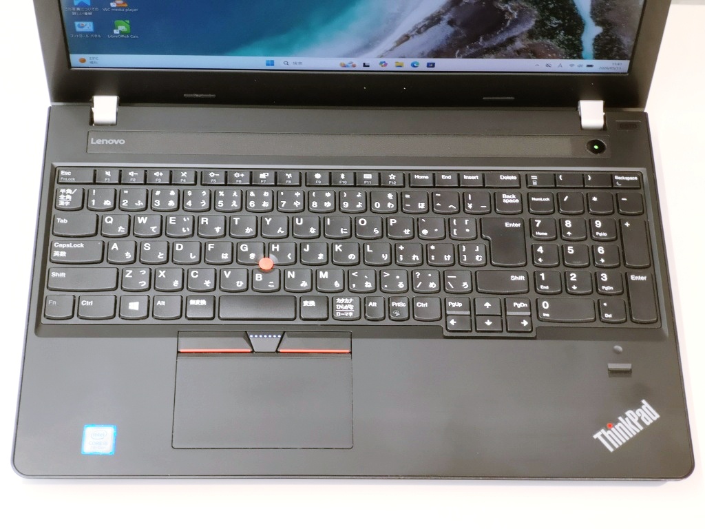 lenovo ThinkPad E570 - 画像 (2)