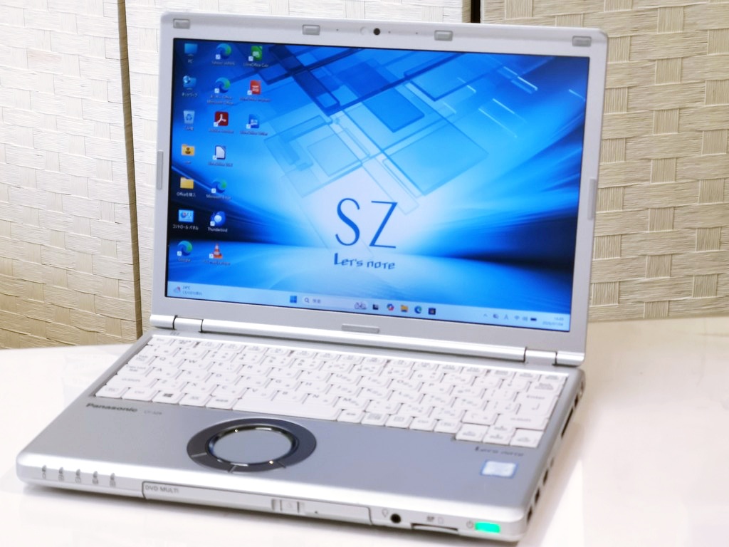 Panasonic Let's note CF-SZ6